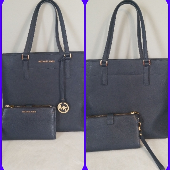 Michael Kors Handbags - 💙MICHAEL KORS - 2 piece set